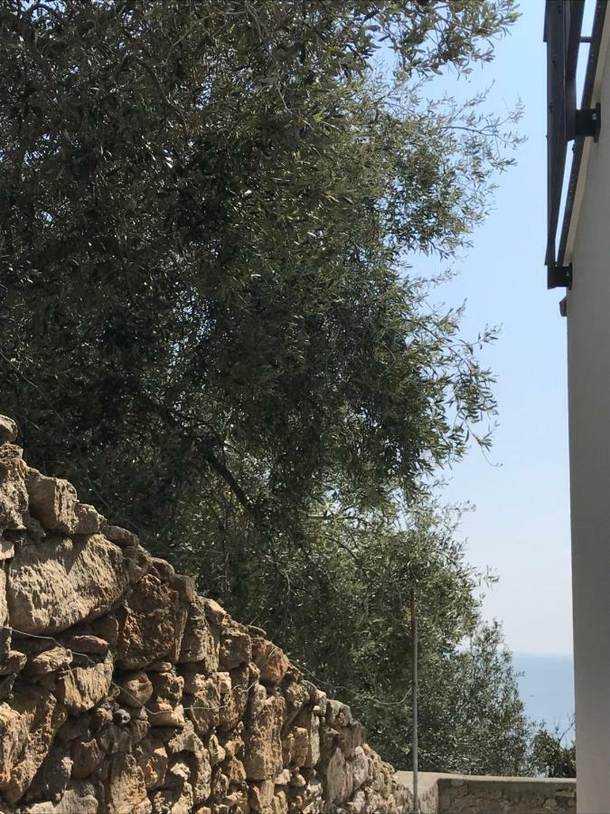 Casa Del Sasso Apartment